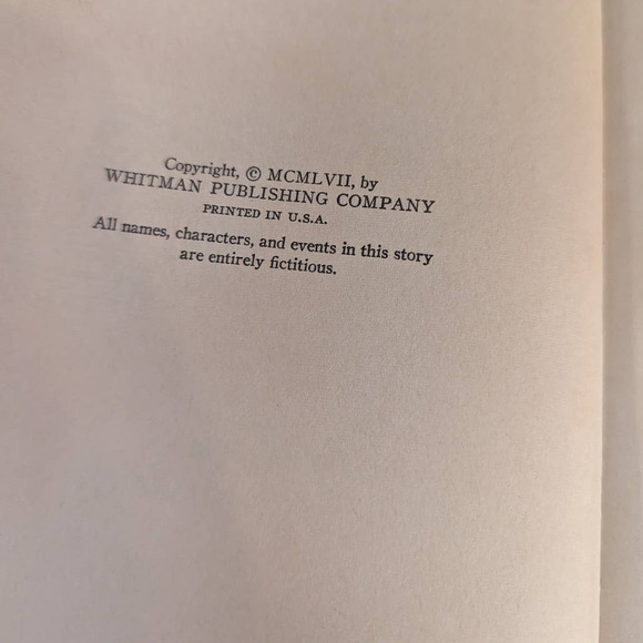 Donna Parker - Special Agent Book - Picture 7 of 10